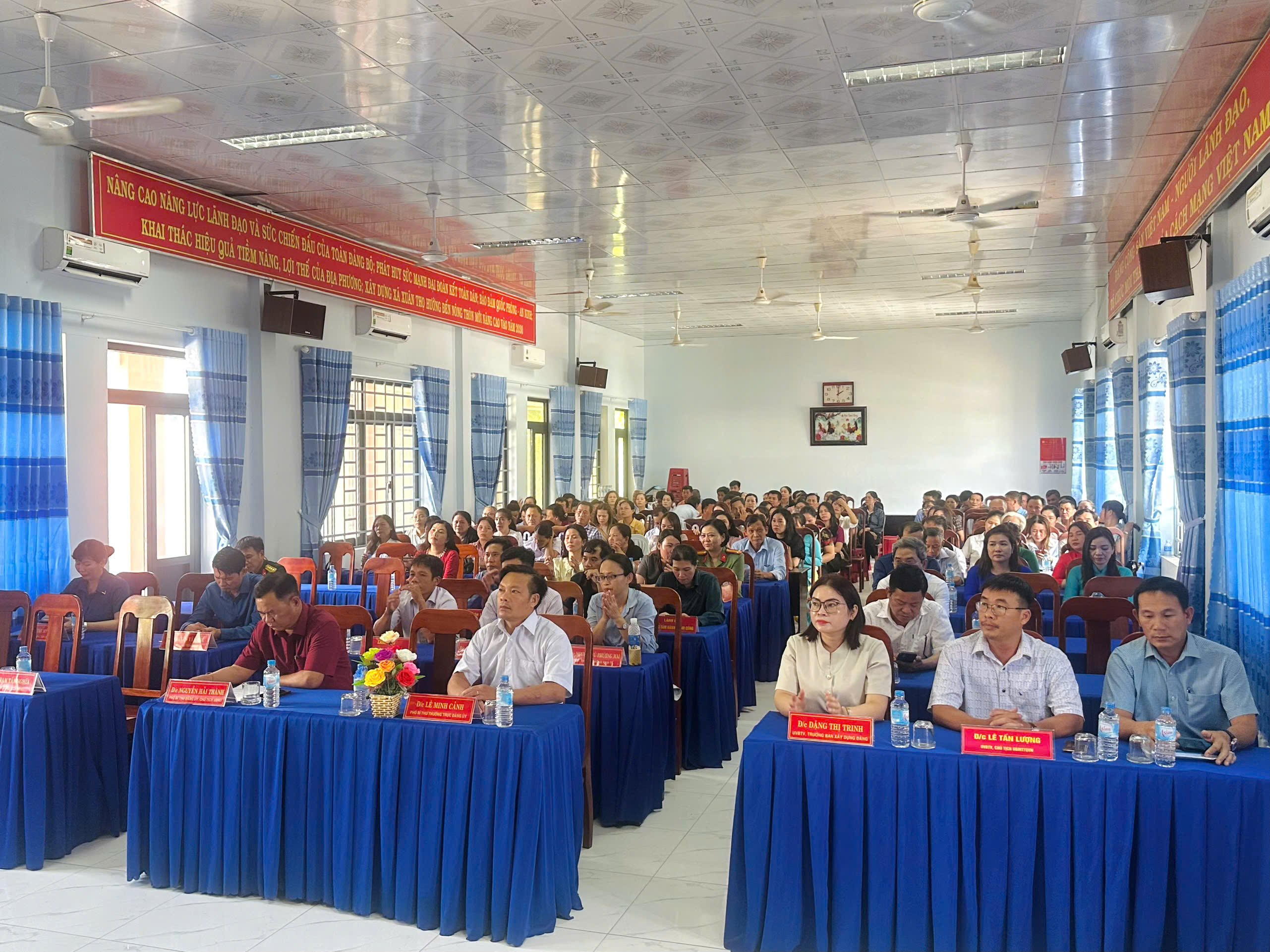 nhan-qd-thcs.jpg